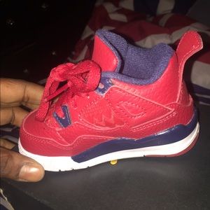 Toddler sneakers